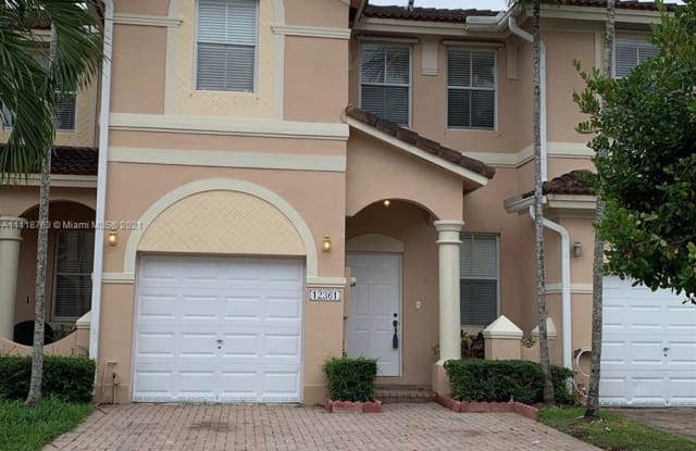 12361 SW 124th Ct - 12361 SW 124th Court, Three Lakes, FL 33186