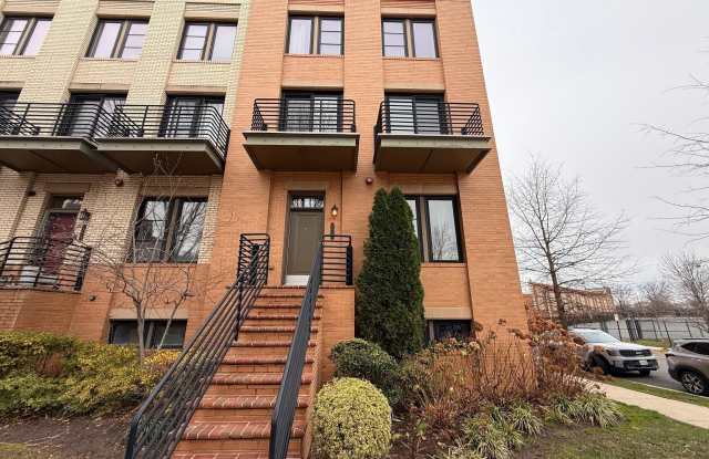 Photo of 1434 VAN VALKENBURGH Lane