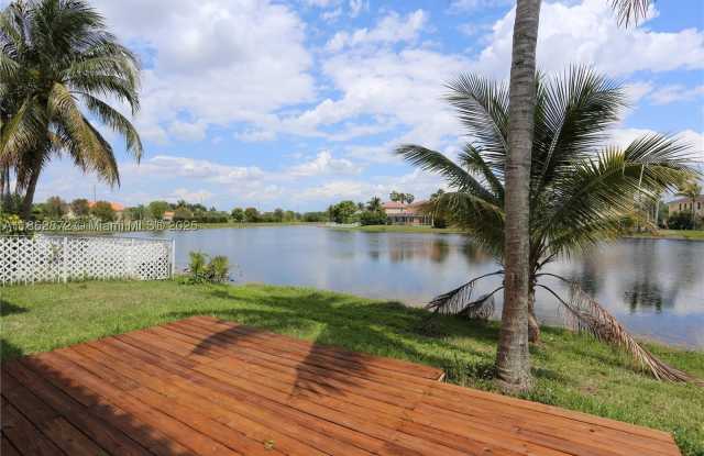 3529 SW 169th Ter