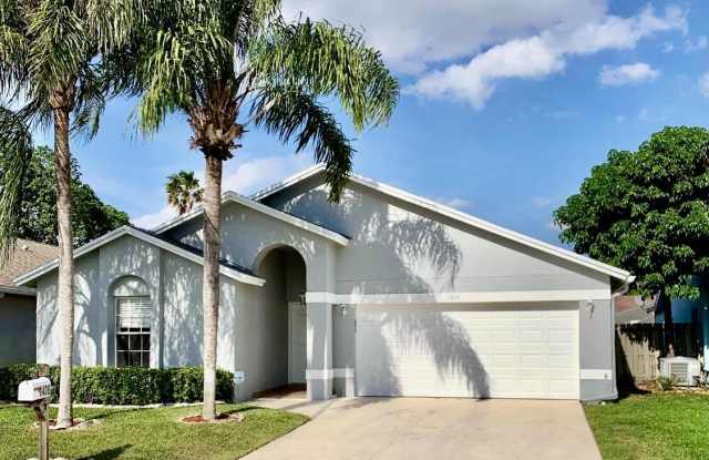 Photo of 1436 Waterway Cove Drive