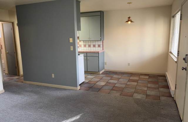 2907 North 8th Street