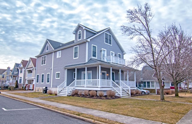 32 N Potter Avenue - 32 North Potter Avenue, Manasquan, NJ 08736