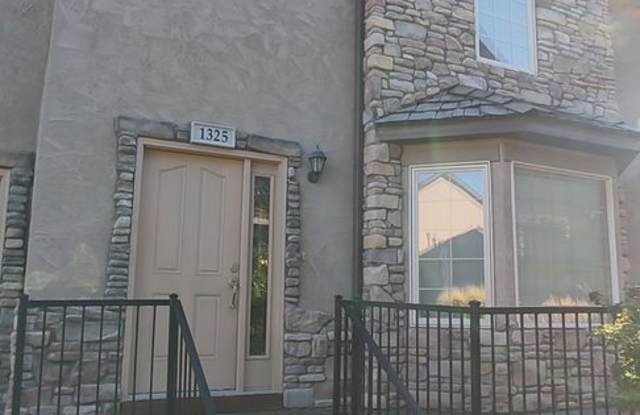 Beautiful Salt Lake Townhome!!! - 1325 Lake Springs Lane, Millcreek, UT 84117