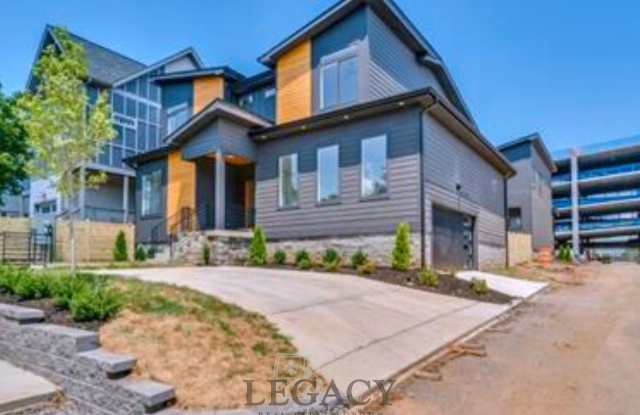 1710 Nassau Street - 1