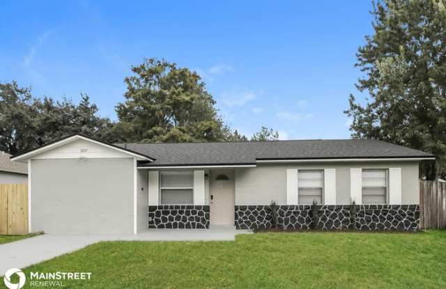 3007 Colorado Avenue - 3007 Colorado Avenue, University, FL 32826