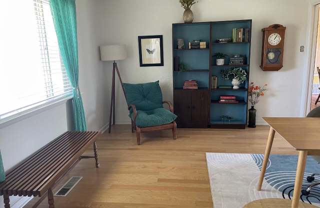 2109 South 49th Street