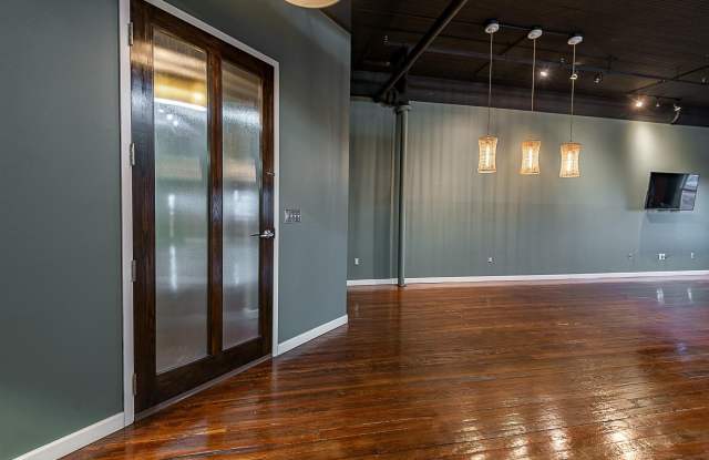 401 South Avenue