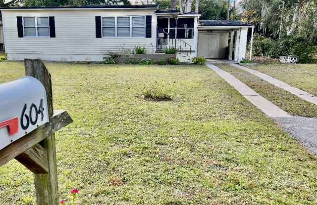 604 North Kentucky Avenue