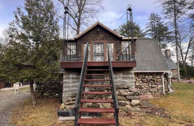 Photo of 1978 Route 611