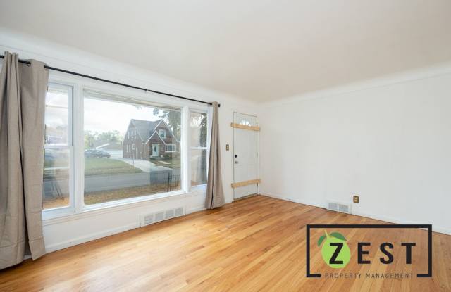 OPEN HOUSE- December 3rd! 5-5:30pm ! 2 BED 1 BATH SINGLE FAMILY HOME