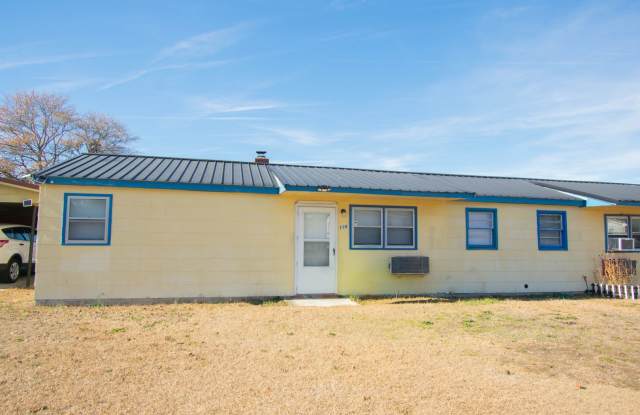 1 Bedroom 1 Bathroom - Prime Spring Lake Location!