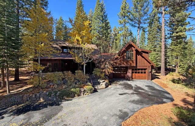 Luxury Lahontan Rental – Serene Forest Setting  Timeless Mountain Design
