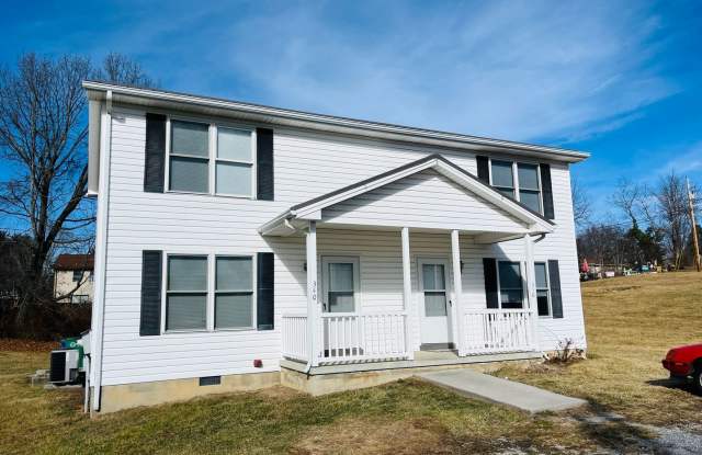 2 Bedroom, 2 Bathroom Duplex