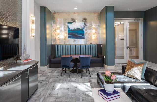 10X living Heights Waterworks