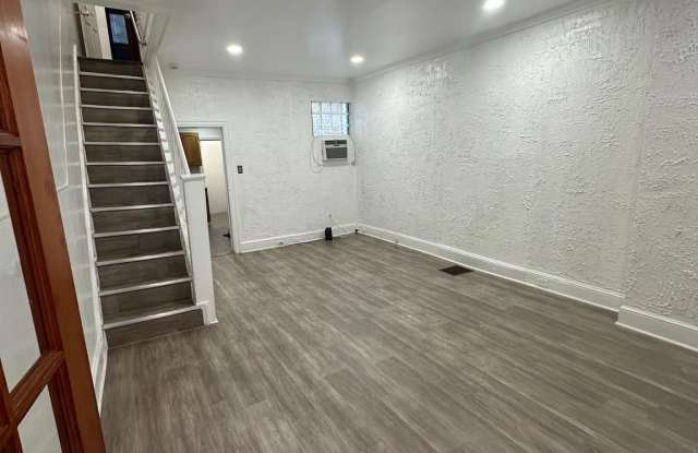 2235 N BOUVIER Street