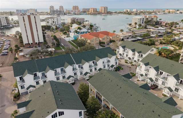 320 ISLAND Way