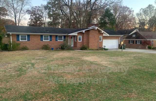 2404 Blanche Dr - 2404 Blanche Drive, Burlington, NC 27215