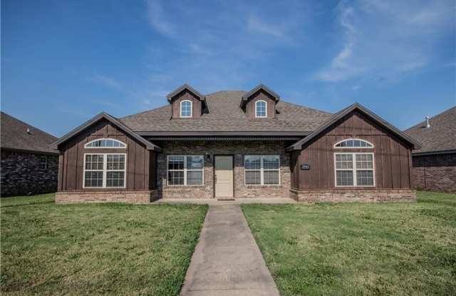 2902  SW Featherston  RD - 2902 Southwest Featherston Road, Bentonville, AR 72713