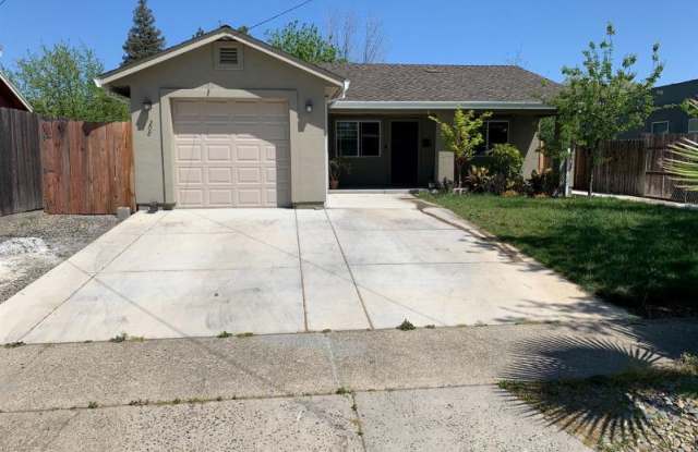 208 Fig St, Roseville CA A - 208 Fig Street, Roseville, CA 95678