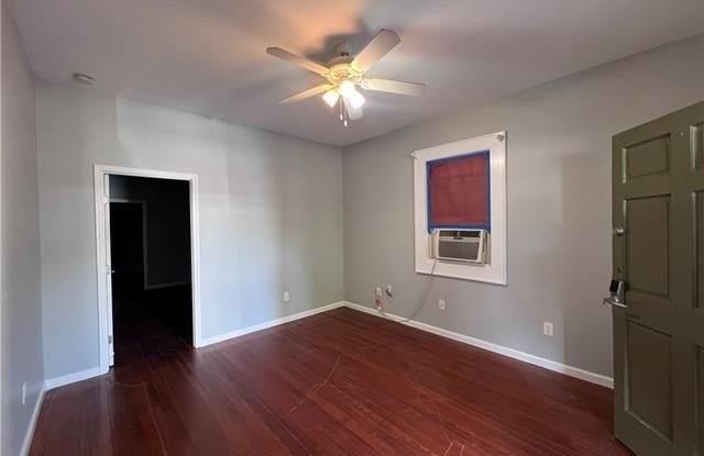 1133 BELLEVILLE Street