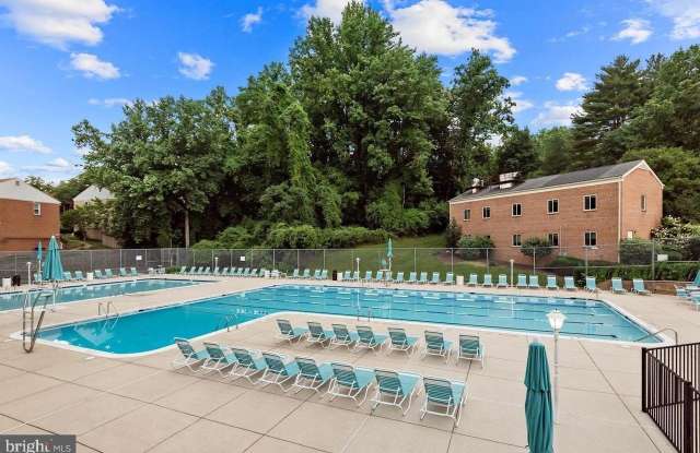 10654 MONTROSE Avenue unit: 3