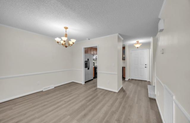 103 Sunningdale Court - B