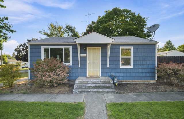 Charming Spokane Retreat | Cozy Home in a Quiet Neighborhood