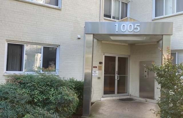 Photo of 1005 CHILLUM Road unit: 205