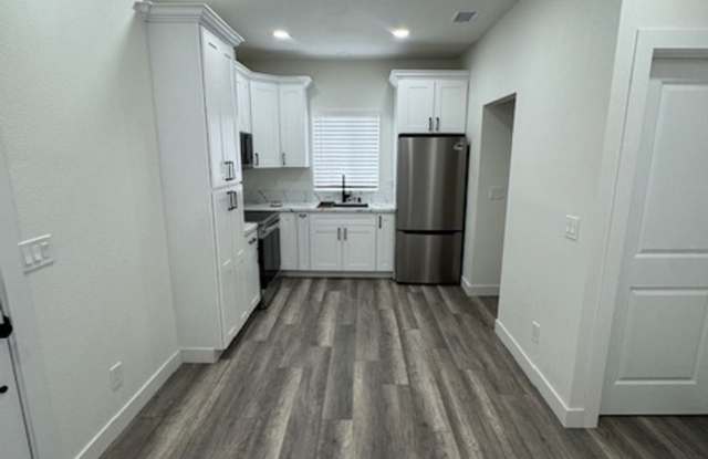 Beautiful Recently Remodeled 2-Bedroom ADU