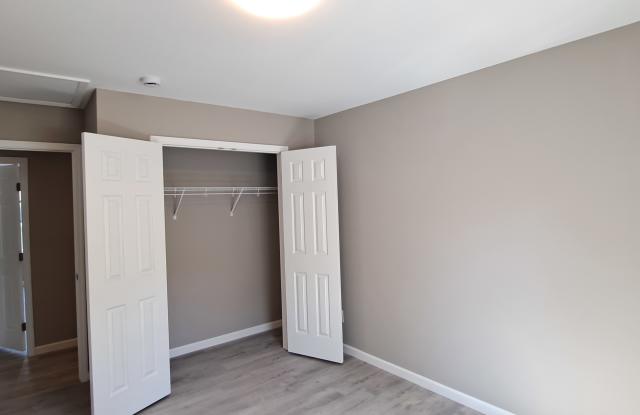 9115 Cedarpark Ln Nw