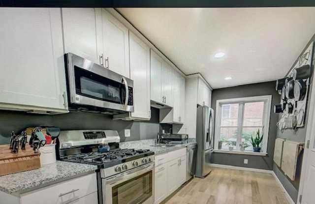 Fed Hill Luxury Townhome ROOFTOP DECKS!