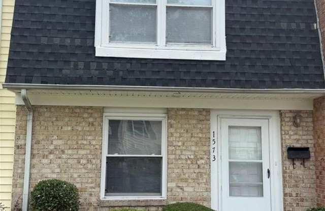 1573 Darren Circle