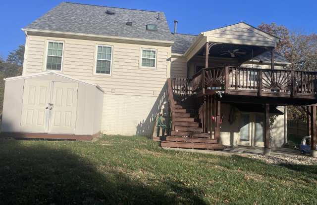 12324 Knightsbridge Drive