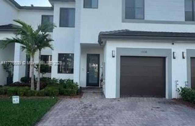 Photo of 13648 SW 157th Ct