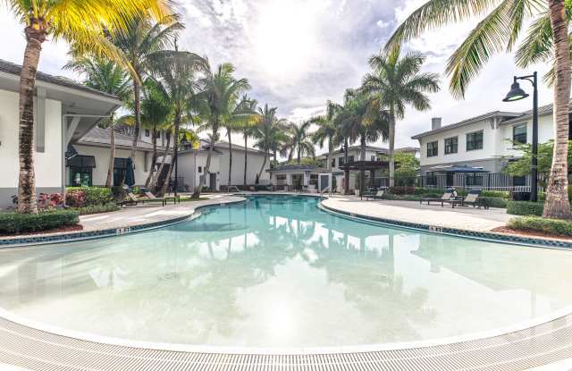 The Hamptons at Palm Beach Gardens
