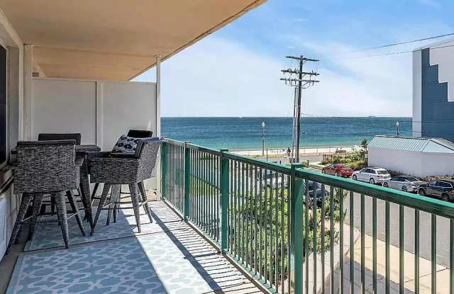 480 Ocean Avenue North