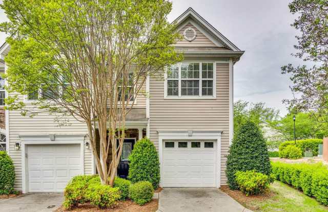 3 bedroom Fort Mill Town Home near Tega Cay! - 1900 Travertine Lane, York County, SC 29708