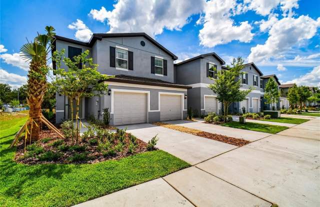 37744 LEAFSIDE LANE