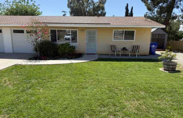 35371 Schad Ln Yucaipa