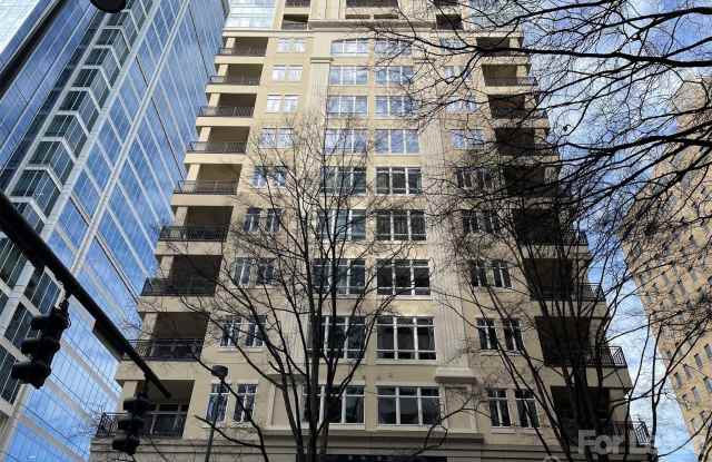 230 S Tryon Street