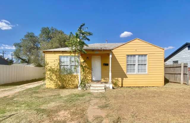 Photo of Now available and rent ready - 3 bed 2 bath near Clapp Park