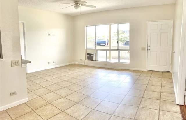 91-889 Puamaeole Street