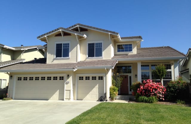 1405 Casablanca Cir - 1405 Casablanca Circle, Gilroy, CA 95020