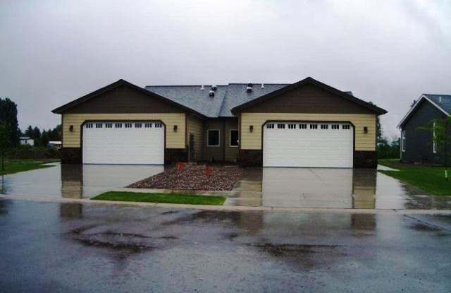 223 E Nicklaus Ave - 223 East Nicklaus Avenue, Kalispell, MT 59901