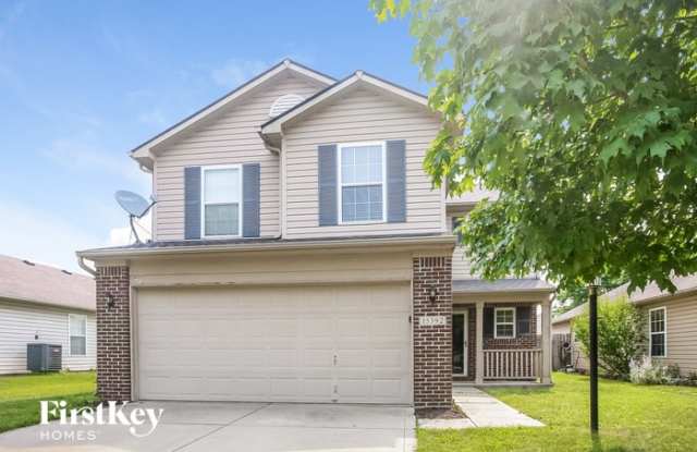 15392 Wandering Way