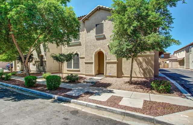 1406 S Ponderosa Drive