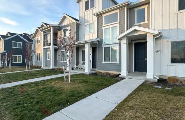 Photo of Deposit Moves You In This January! 3 Bed, 2.5 Bath Townhome in West Haven