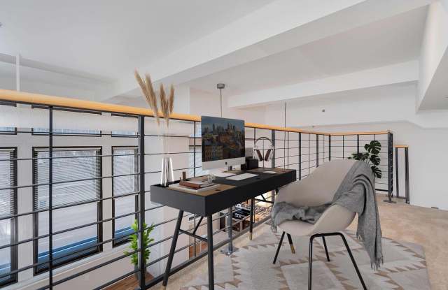 Parisian on Vine Apartments