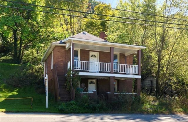 1797 W Lawrence Ave - 1797 West Lawrence Avenue, Lawrence County, PA 16117