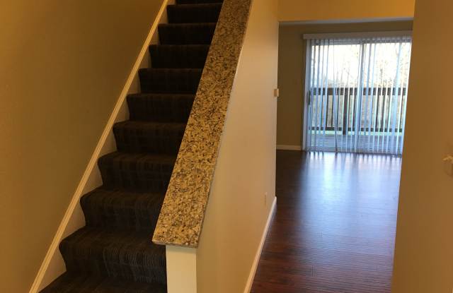 103 Shadowlawn Drive